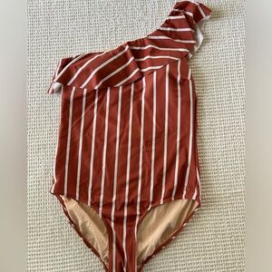 Albion Swimsuit size L